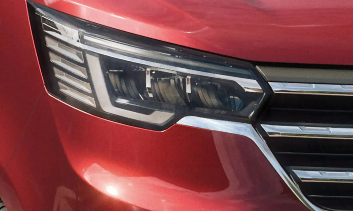 Trafic Passenger Light