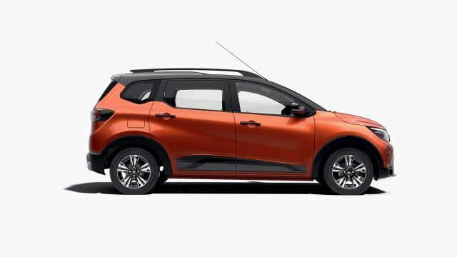 Renault Triber Side