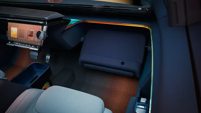 Renault R-Space Lab Interior