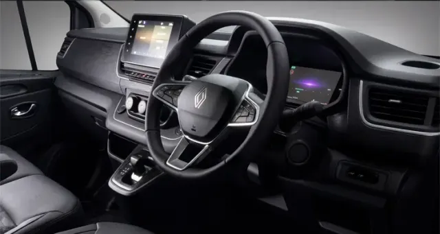 Renault Trafic Passenger Dashboard
